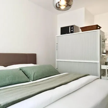 Schoene Im Zentrum Mit Self Check-in Und Free Wifi Apartamento