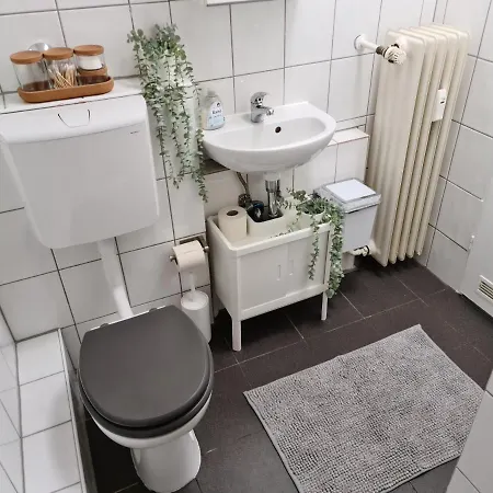 Schoene Im Zentrum Mit Self Check-in Und Free Wifi Essen