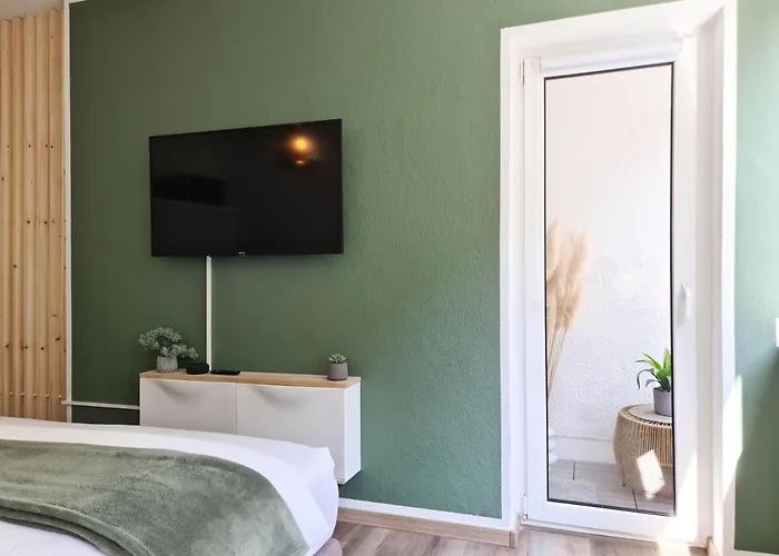 Schoene Im Zentrum Mit Self Check-in Und Free Wifi Apartamento Essen