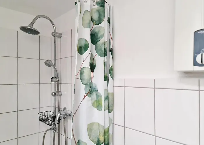 Schoene Im Zentrum Mit Self Check-in Und Free Wifi Apartamento